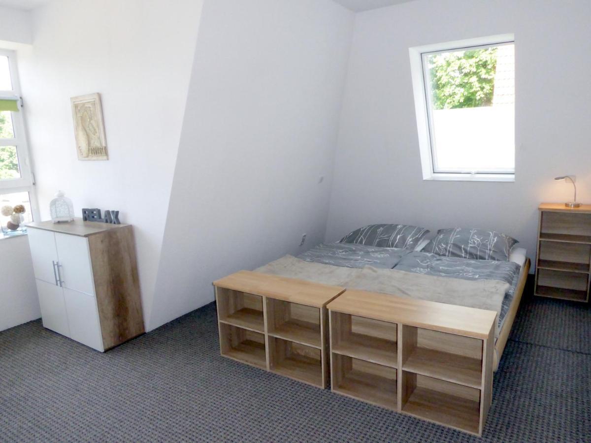 App. Weisses Haus Apartment Hohen Neuendorf Exterior photo